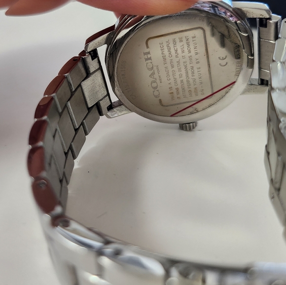 COACH Delancey Women’s Watch Silver - Picture 5 of 6